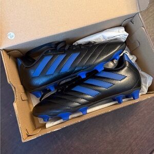NIB Adidas Kids Cleats size 3